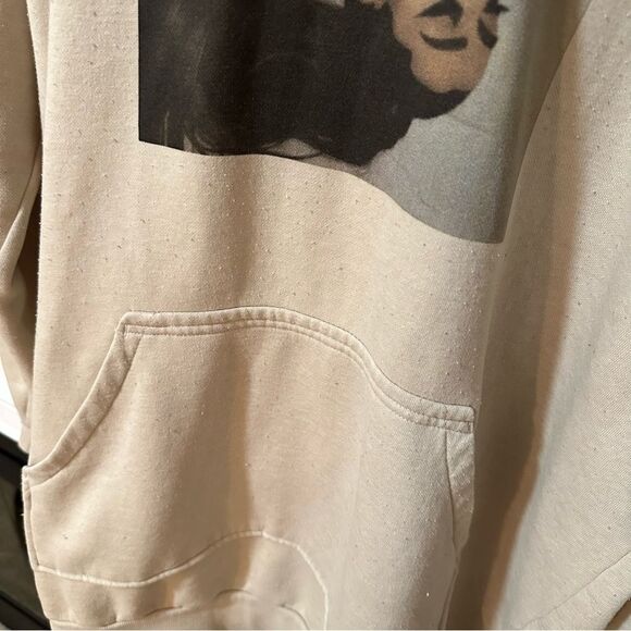 Ariana Grande Tan Oversized Hoodie Thank You Next - Picture 6 of 11